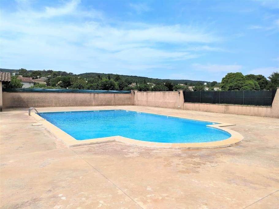 Apartament Le Petit Goudarguais Goudargues Zewnętrze zdjęcie